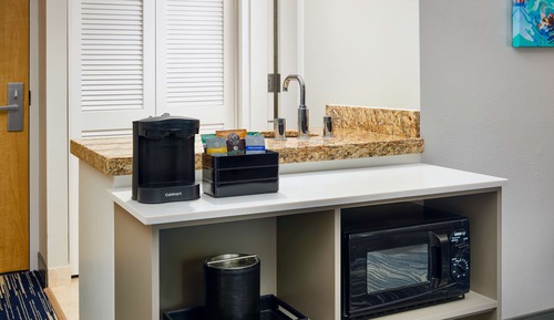 Standard Room, 2 Queen Beds (Non-Suite)