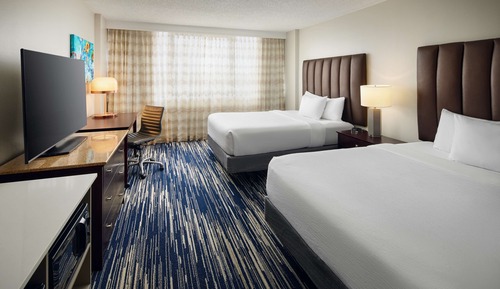 Room, 2 Queen Beds, Accessible, Non Smoking (Non-Suite, Roll-in Shower)