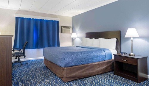 Room, 1 King Bed, Accessible, Non Smoking