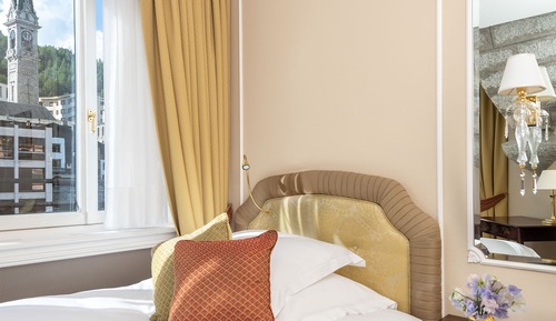 Superior Single Room (village side)
