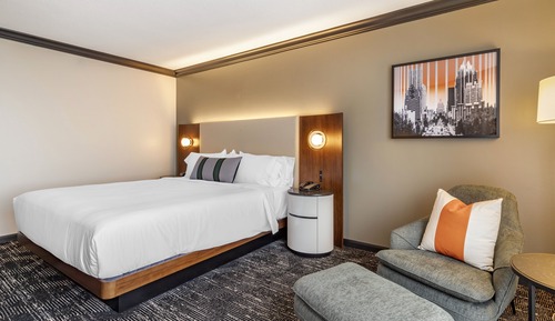 Deluxe Room, 1 King Bed