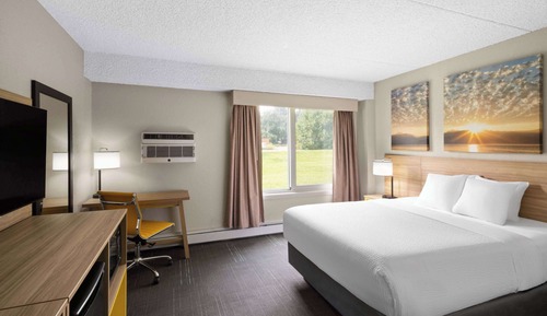 Room, 1 Queen Bed, Non Smoking