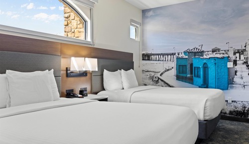 Suite, 2 Queen Beds, Non Smoking, Ocean View