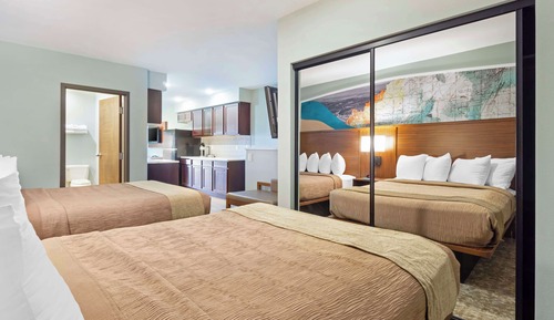 Suite, 2 Queen Beds, Non Smoking, Balcony (Full Kitchen)