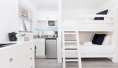 Siesta Bunk Room
