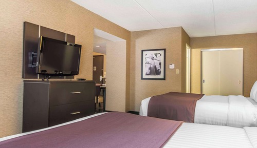 Suite, Multiple Beds, Non Smoking