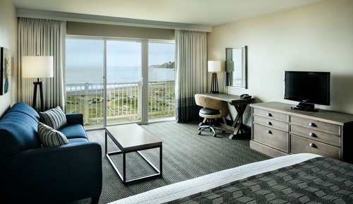 Room, 1 King Bed, Oceanfront (Ada,Pet Friendly)