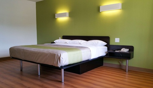 Deluxe Room, 1 King Bed, Accessible, Non Smoking