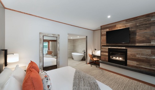 Premier Room, 1 King Bed