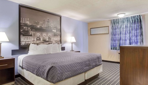 Deluxe Room, 1 King Bed, Non Smoking