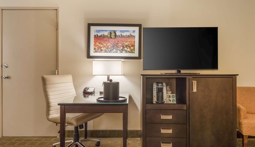 Standard Room, 2 Queen Beds, Refrigerator & Microwave, Poolside