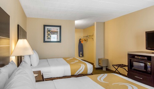 Standard Room, 2 Queen Beds, Non Smoking