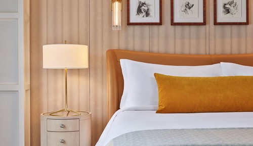 Deluxe Room, 1 King Bed, Fireplace (Mobility Accessible, Roll-In Shower)