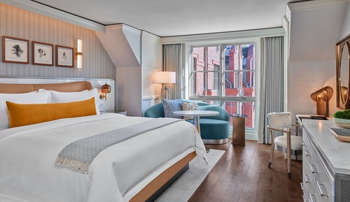 Deluxe Room, 1 King Bed (Hearing Accessible)