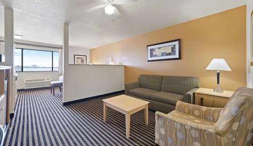 Standard Room, 1 Queen Bed, Accessible, Non Smoking (with Sofabed)