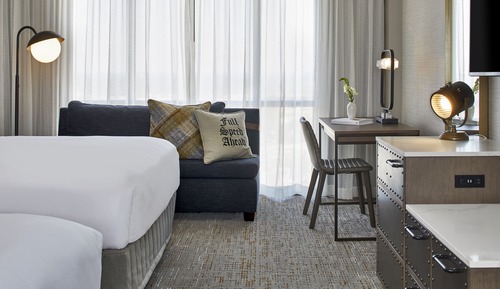 Deluxe Room, 2 Queen Beds