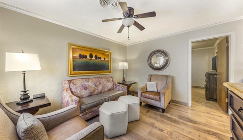 Suite, Multiple Beds, Non Smoking, Refrigerator & Microwave (with Sofabed)