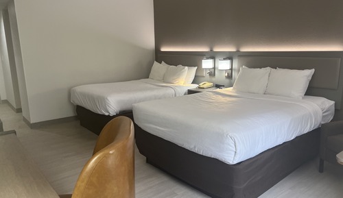 Room, 2 Queen Beds, Non Smoking