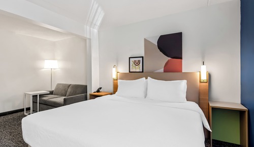 Room, 1 King Bed with Sofa bed, Accessible (Hearing)