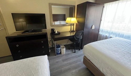 Standard Room, 2 Queen Beds, Non Smoking