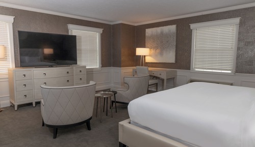 Room, 1 King Bed, Jetted Tub
