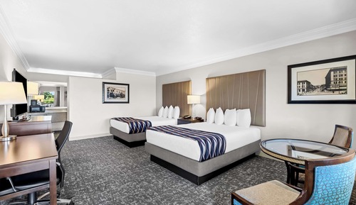 Standard Room, 2 Queen Beds, Non Smoking, Refrigerator & Microwave (Pet Friendly)