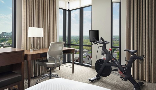 Room, 1 King Bed, City View