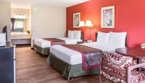 Standard Room, 2 Double Beds (Two Double Bed Non Smoking Room)