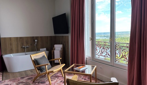 Premium Double Room, 1 Queen Bed, River View