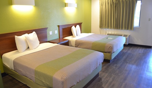 Standard Room, 2 Queen Beds, Smoking