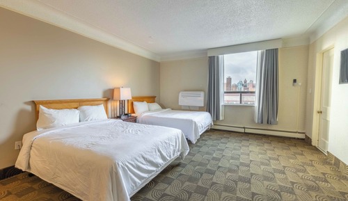 Single Room, 2 Queen Beds, City View