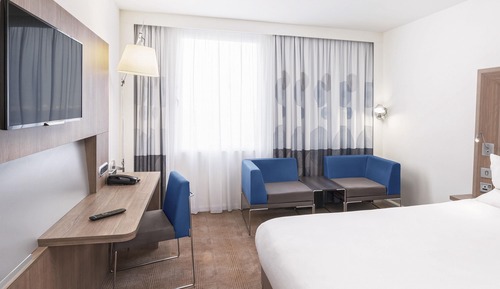 Room, 1 Queen Bed, Accessible