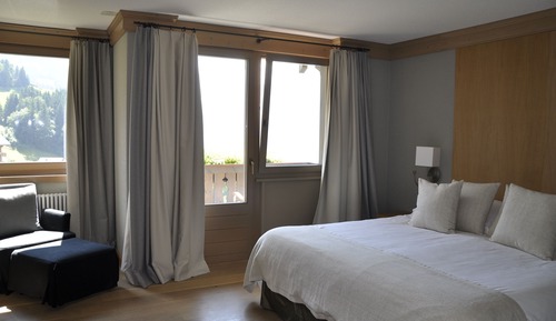 Panoramic Suite, 2 Bedrooms, Balcony, Mountainside