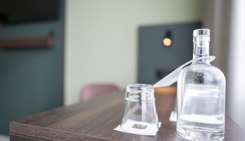 Standard Queensize Room