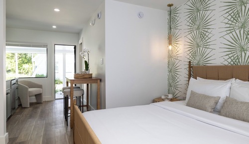 Oceanview King Studio