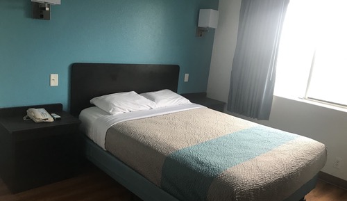 Standard Room, 1 Queen Bed, Non Smoking