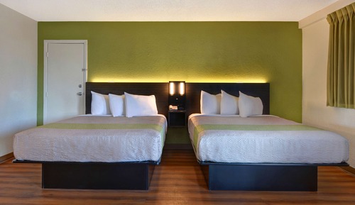 Deluxe Room, 2 Queen Beds, Non Smoking, Kitchenette