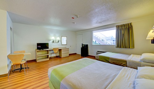 Deluxe Room, 2 Queen Beds, Non Smoking, Refrigerator & Microwave