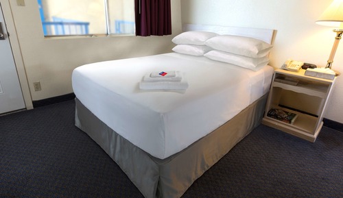Room, 1 King Bed, Non Smoking