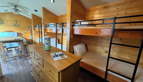 Bunkhouse Cabin