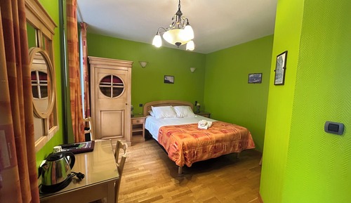 Double Superior, courtyard view and church