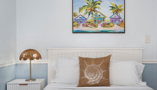 Traditional Studio, 1 Queen Bed