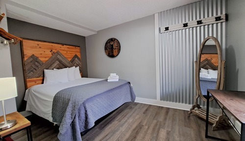 Signature Room, 2 Bedrooms, Non Smoking, Kitchenette