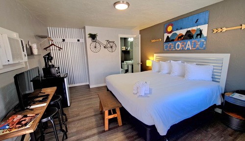 Signature Room, 1 King Bed