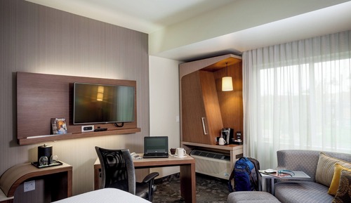 Room, 1 King Bed, Roll-in Shower