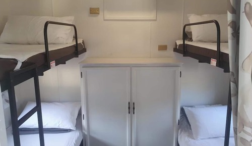 Economy Cabin - Pet Friendly (Non Ensuite)