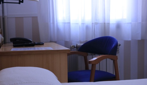 Room (Matrimonial)