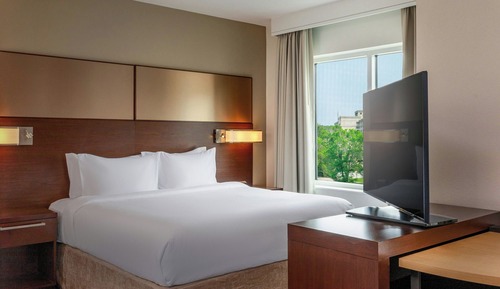 Suite, 1 Bedroom (Mobility Accessible, Tub)