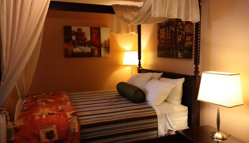 Luxury Suite, 2 Bedrooms, Jetted Tub, Mountain View