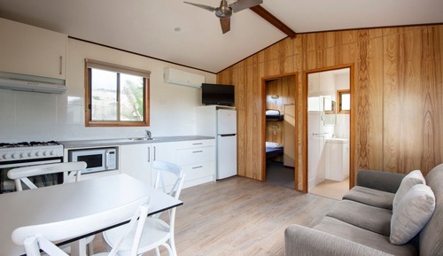 Tourist Cabin (4 Berth)